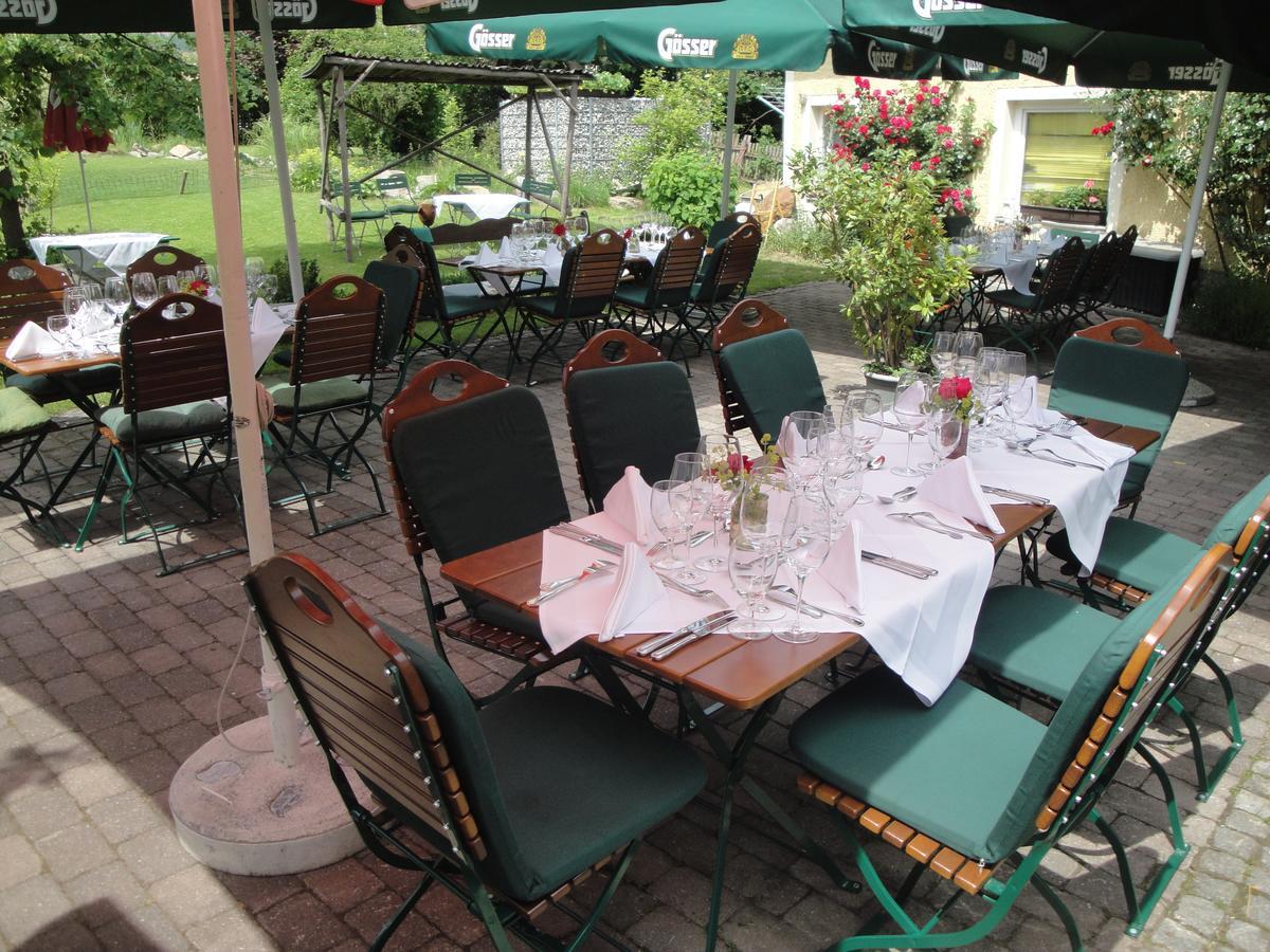 Thörl Landhotel Restaurant Hubinger מראה חיצוני תמונה
